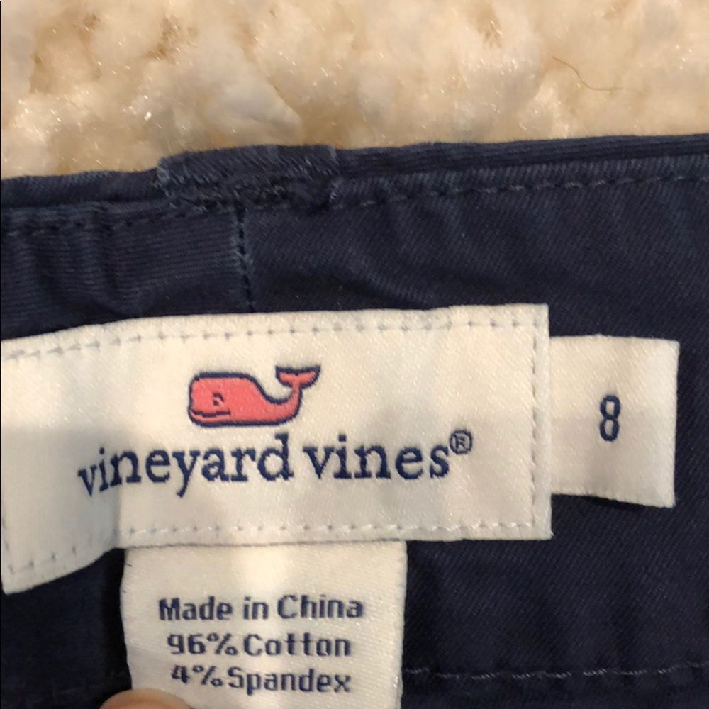 Vineyard Vines whale print shorts - Picture 6 of 6